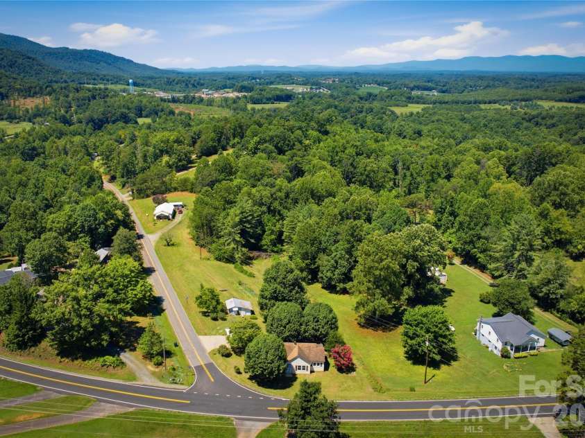 1430 Enola Road, Morganton, NC 28655.  MLS# CAR4404320, YatesRealty ID 38819. 