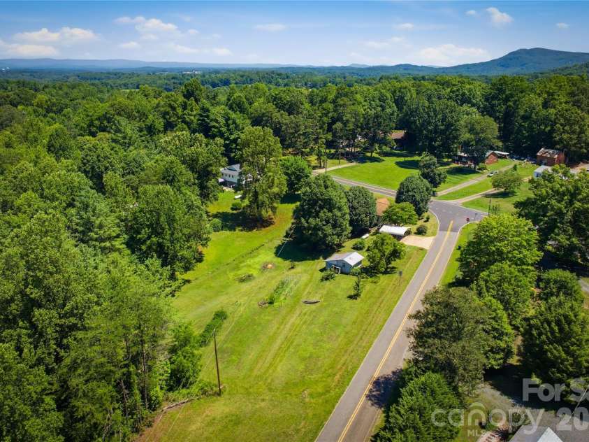 1430 Enola Road, Morganton, NC 28655.  MLS# CAR4404320, YatesRealty ID 38819. 