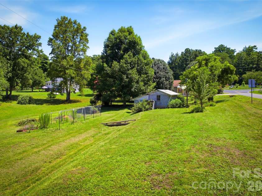 1430 Enola Road, Morganton, NC 28655.  MLS# CAR4404320, YatesRealty ID 38819. 