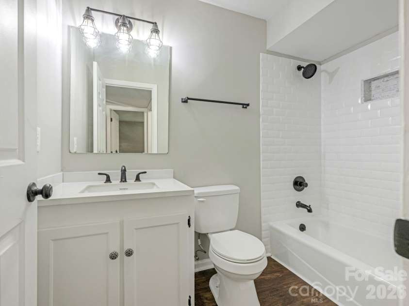 7378 Winery Lane, Charlotte, NC 28227.  MLS# CAR4146515, YatesRealty ID 3882. 
