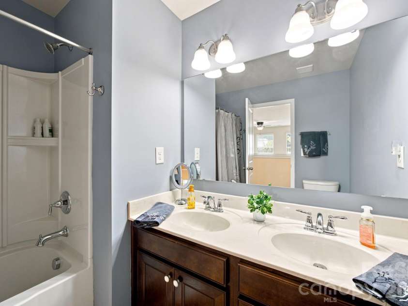 1608 Palazzo Drive, Waxhaw, NC 28173.  MLS# CAR4403843, YatesRealty ID 38821. 