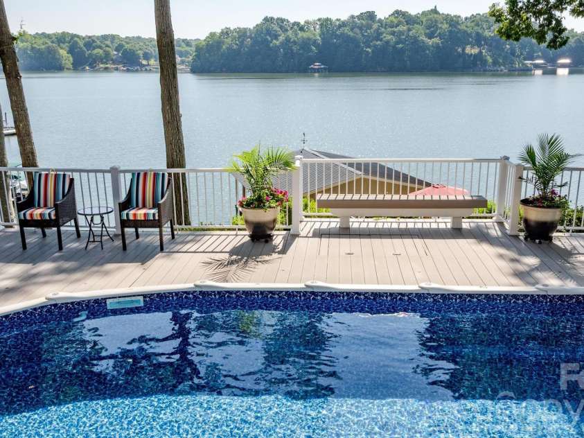 8470 Marina Lane, Catawba, NC 28609.  MLS# CAR4402450, YatesRealty ID 38823. 