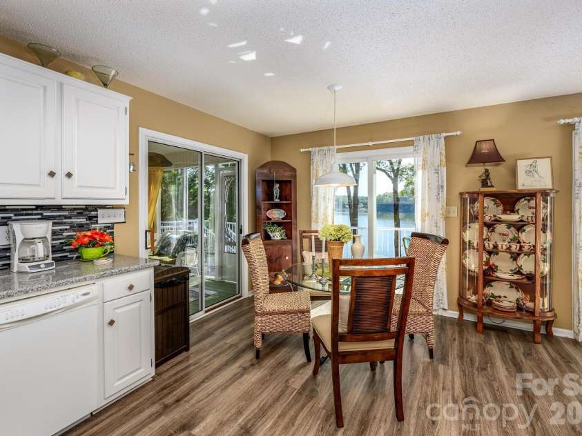 8470 Marina Lane, Catawba, NC 28609.  MLS# CAR4402450, YatesRealty ID 38823. 