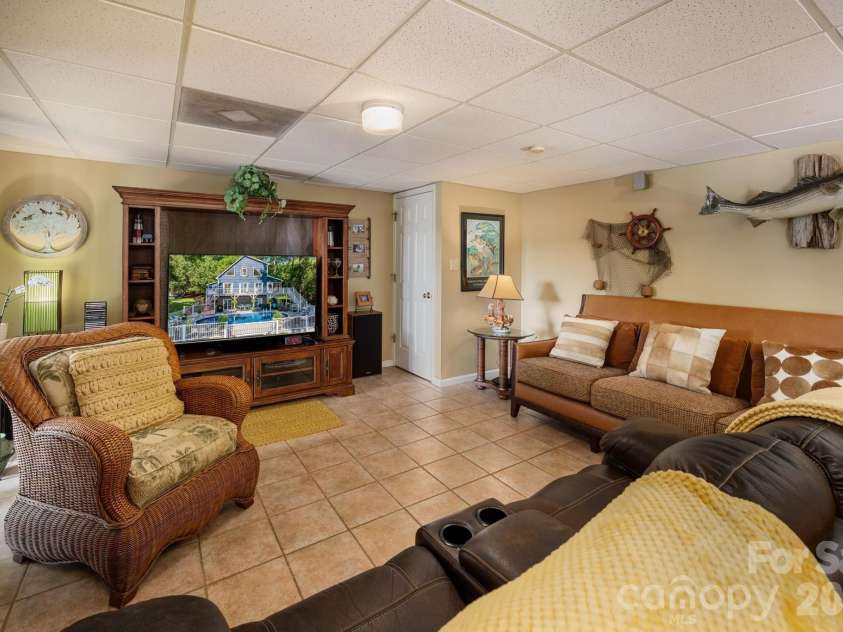 8470 Marina Lane, Catawba, NC 28609.  MLS# CAR4402450, YatesRealty ID 38823. Lower Den