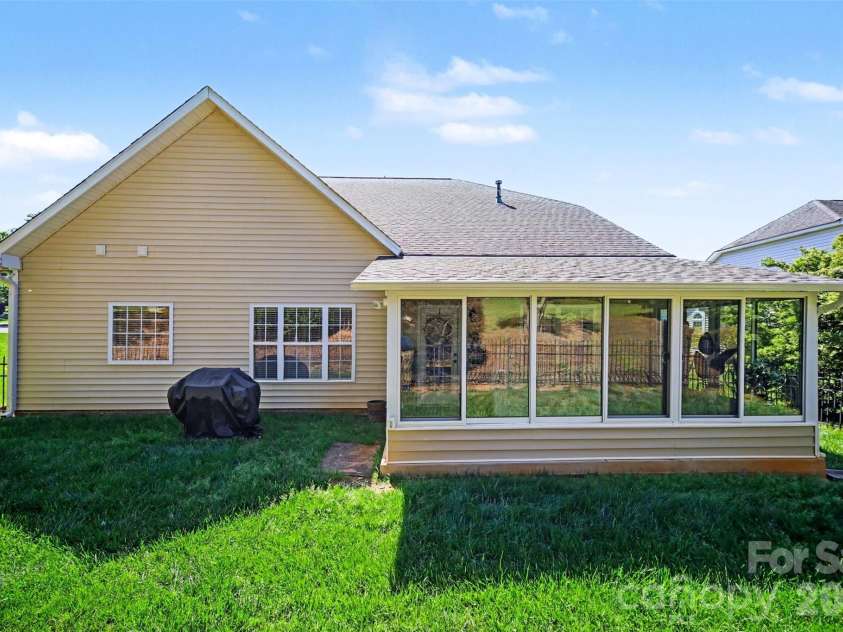 7999 Worth Way, Denver, NC 28037.  MLS# CAR4396901, YatesRealty ID 38824. 