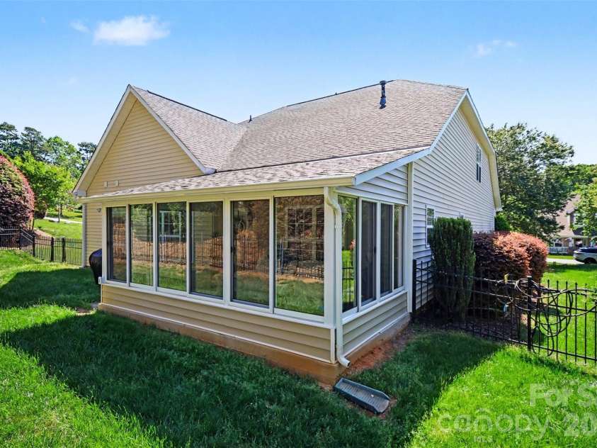 7999 Worth Way, Denver, NC 28037.  MLS# CAR4396901, YatesRealty ID 38824. 