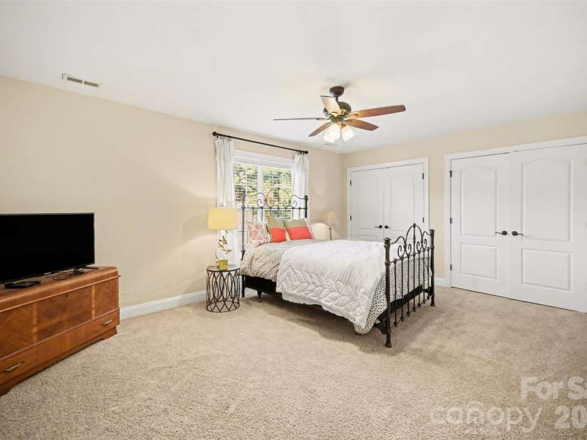 7999 Worth Way, Denver, NC 28037.  MLS# CAR4396901, YatesRealty ID 38824. Bedroom #5