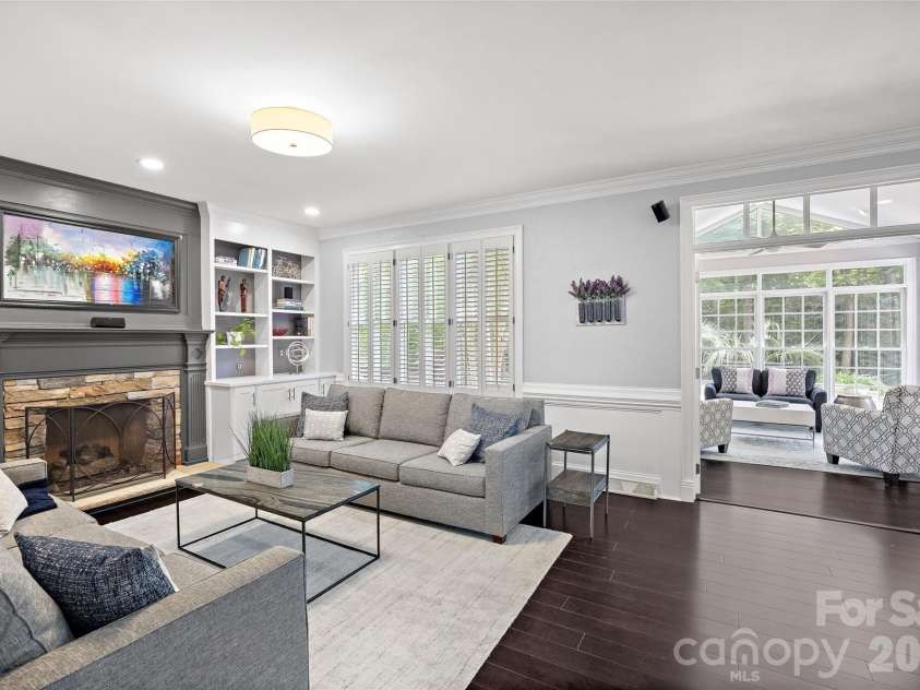 4533 Noras Path Road, Charlotte, NC 28226.  MLS# CAR4396655, YatesRealty ID 38825. 