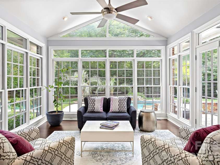 4533 Noras Path Road, Charlotte, NC 28226.  MLS# CAR4396655, YatesRealty ID 38825. 