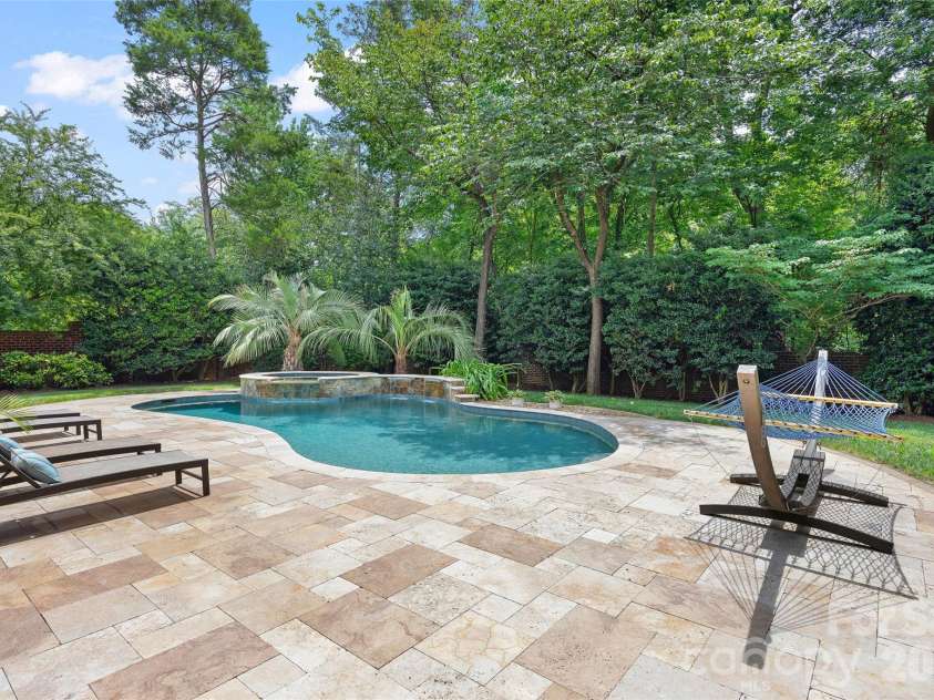 4533 Noras Path Road, Charlotte, NC 28226.  MLS# CAR4396655, YatesRealty ID 38825. 