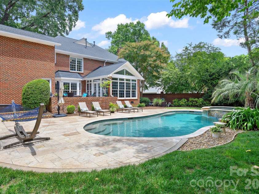 4533 Noras Path Road, Charlotte, NC 28226.  MLS# CAR4396655, YatesRealty ID 38825. 