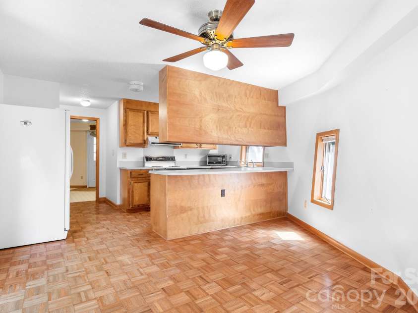 6351 Wildwood Trail, Denver, NC 28037.  MLS# CAR4398250, YatesRealty ID 38826. 