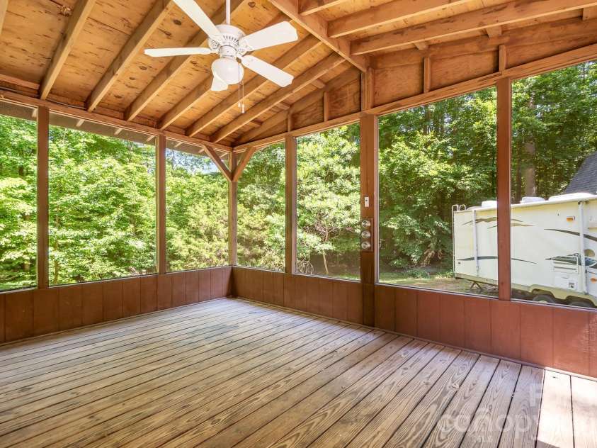 6351 Wildwood Trail, Denver, NC 28037.  MLS# CAR4398250, YatesRealty ID 38826. 