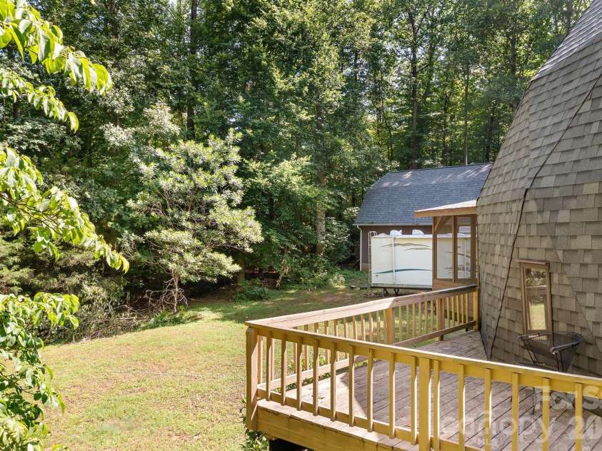 6351 Wildwood Trail, Denver, NC 28037.  MLS# CAR4398250, YatesRealty ID 38826. 