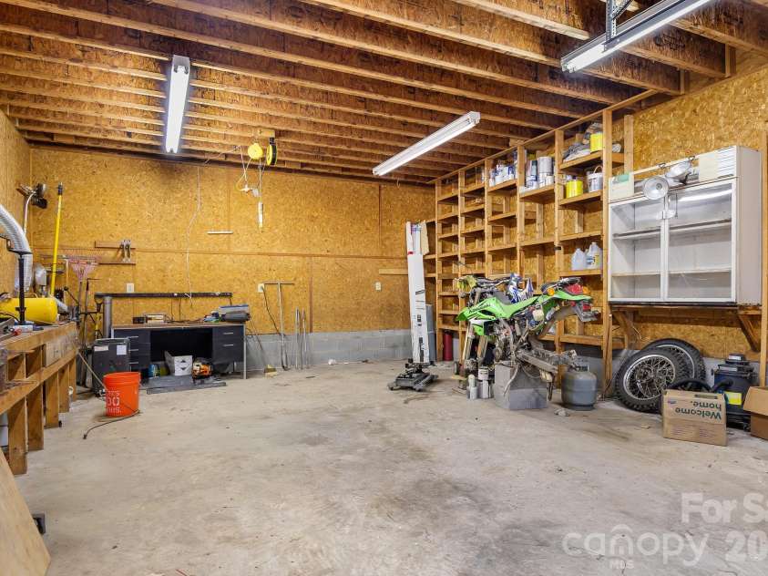 6351 Wildwood Trail, Denver, NC 28037.  MLS# CAR4398250, YatesRealty ID 38826. 