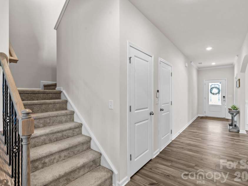 206 Abersham Drive, Mooresville, NC 28115.  MLS# CAR4400751, YatesRealty ID 38828. 