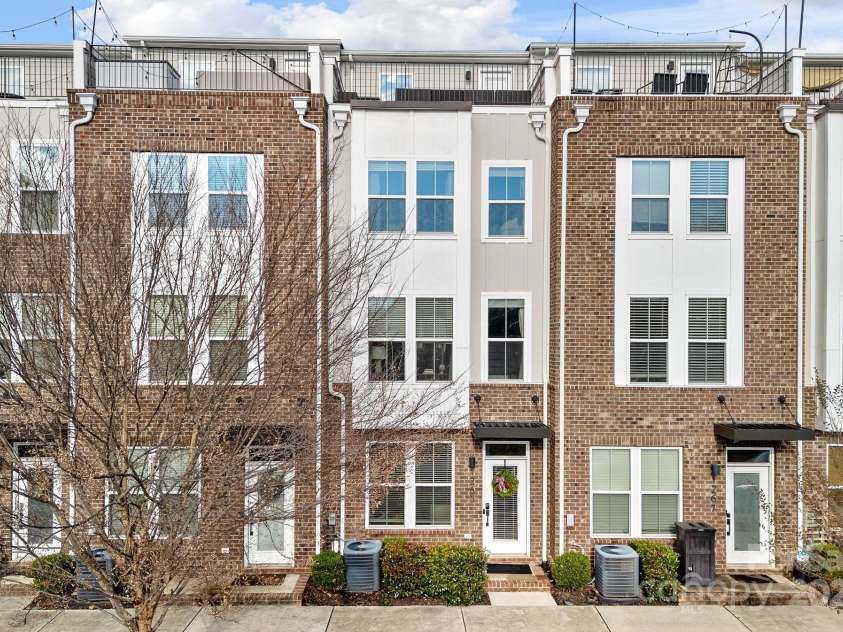 1263 Caldwell Street, Charlotte, NC 28206.  MLS# CAR4327140, YatesRealty ID 3883. 