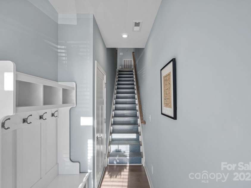 1263 Caldwell Street, Charlotte, NC 28206.  MLS# CAR4327140, YatesRealty ID 3883. 