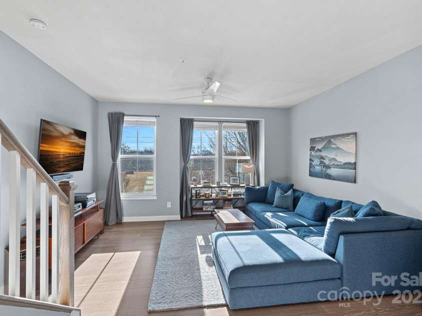 1263 Caldwell Street, Charlotte, NC 28206.  MLS# CAR4327140, YatesRealty ID 3883. 