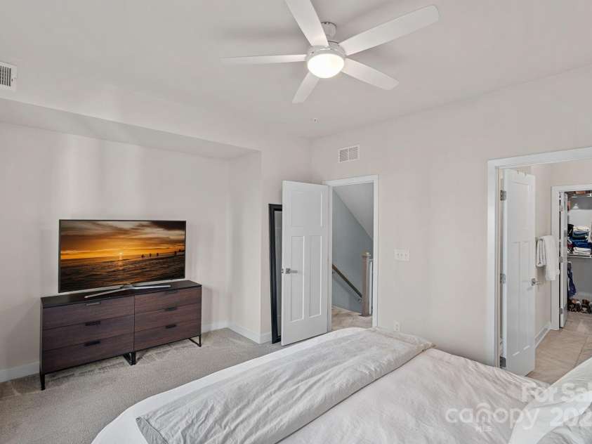 1263 Caldwell Street, Charlotte, NC 28206.  MLS# CAR4327140, YatesRealty ID 3883. 