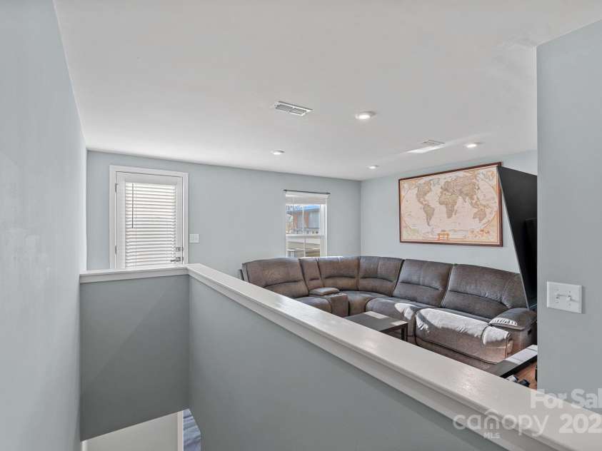 1263 Caldwell Street, Charlotte, NC 28206.  MLS# CAR4327140, YatesRealty ID 3883. 