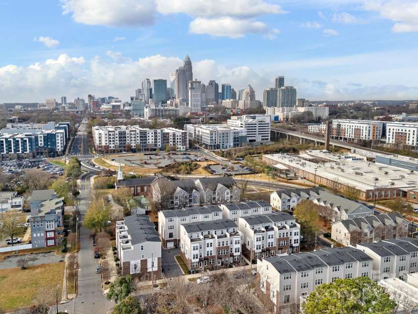 1263 Caldwell Street, Charlotte, NC 28206.  MLS# CAR4327140, YatesRealty ID 3883. 