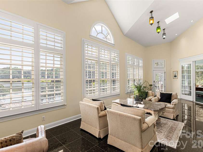 747 Shoreline Drive, Lancaster, SC 29720.  MLS# CAR4399285, YatesRealty ID 38831. 