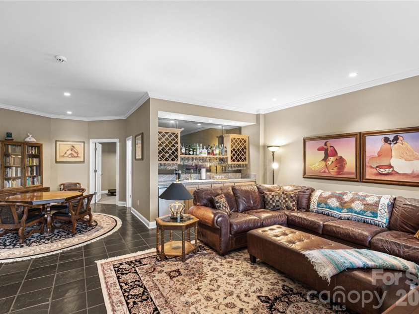 747 Shoreline Drive, Lancaster, SC 29720.  MLS# CAR4399285, YatesRealty ID 38831. 