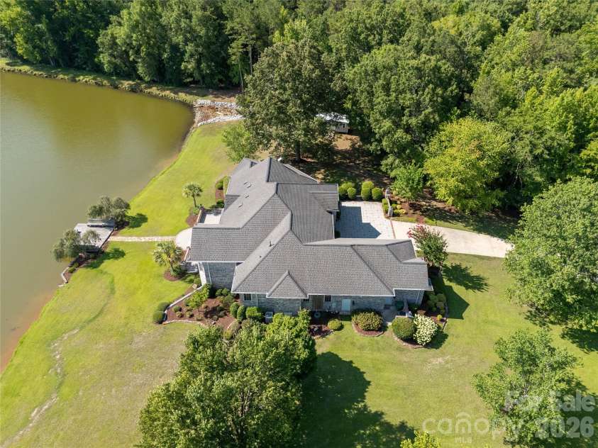 747 Shoreline Drive, Lancaster, SC 29720.  MLS# CAR4399285, YatesRealty ID 38831. 