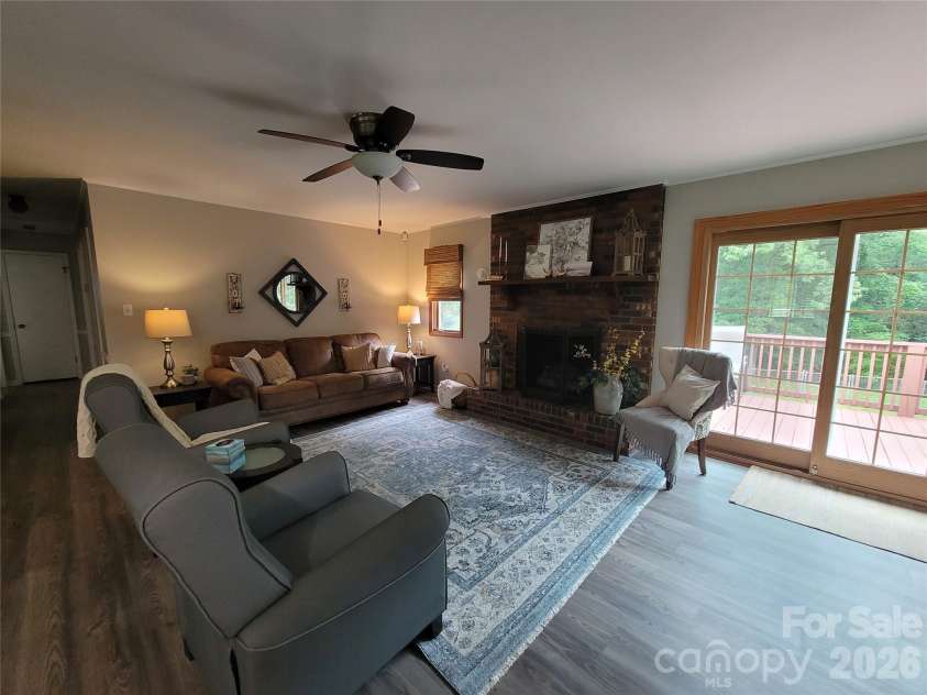 318 Rutledge Road, Mount Holly, NC 28120.  MLS# CAR4396955, YatesRealty ID 38834. 