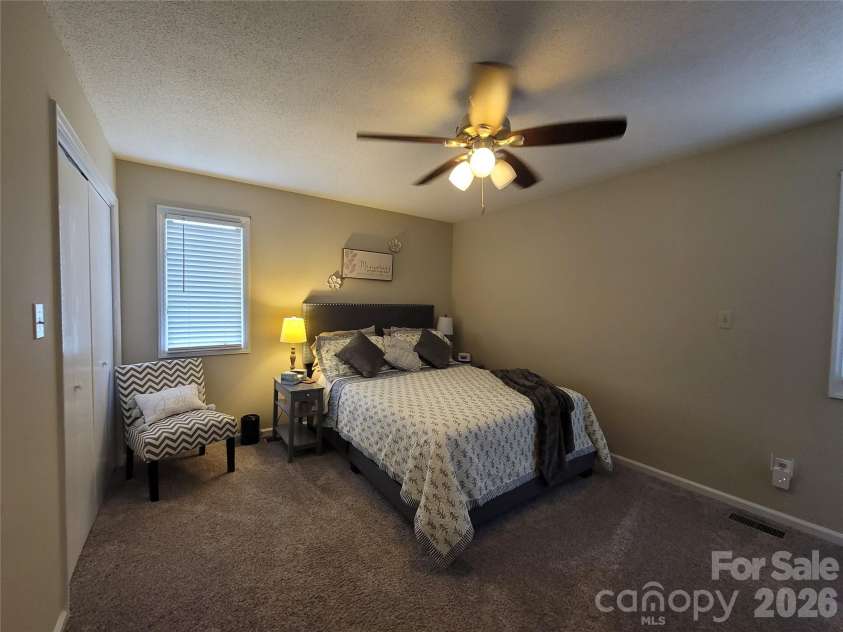 318 Rutledge Road, Mount Holly, NC 28120.  MLS# CAR4396955, YatesRealty ID 38834. 