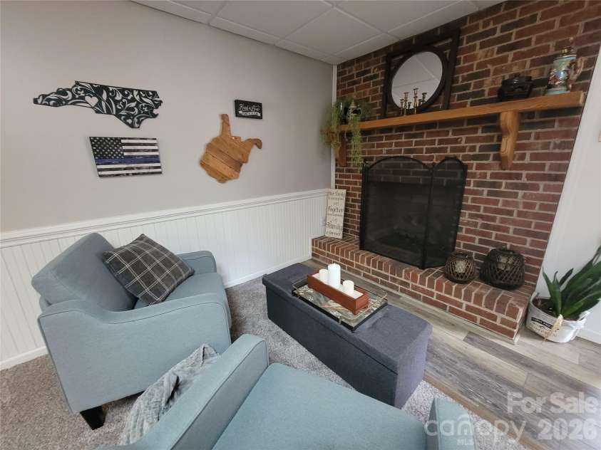 318 Rutledge Road, Mount Holly, NC 28120.  MLS# CAR4396955, YatesRealty ID 38834. 