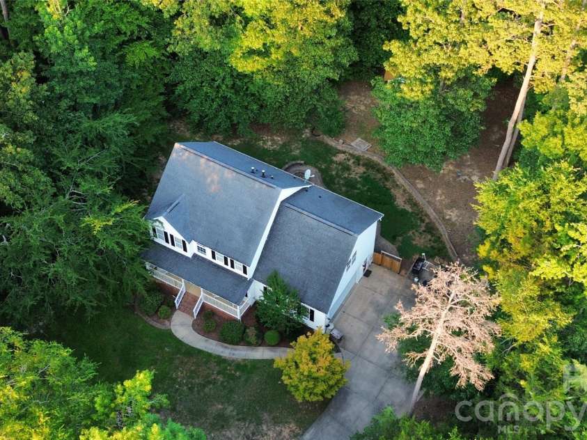 1525 Hawthorne Drive, Indian Trail, NC 28079.  MLS# CAR4399039, YatesRealty ID 38835. 