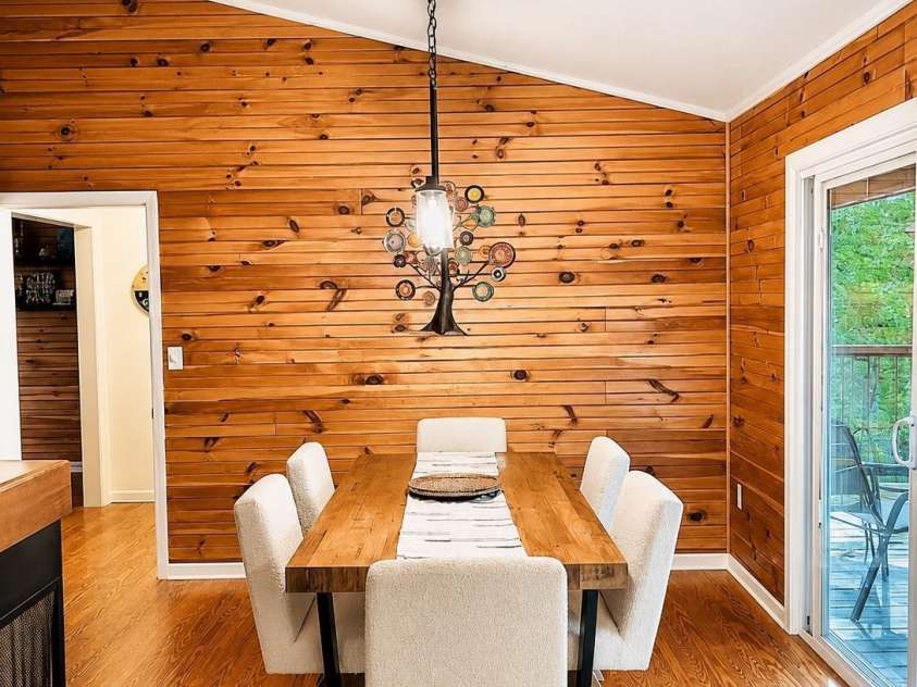 721 Bear Creek Lane, Saluda, NC 28773.  MLS# CAR4403614, YatesRealty ID 38840. 