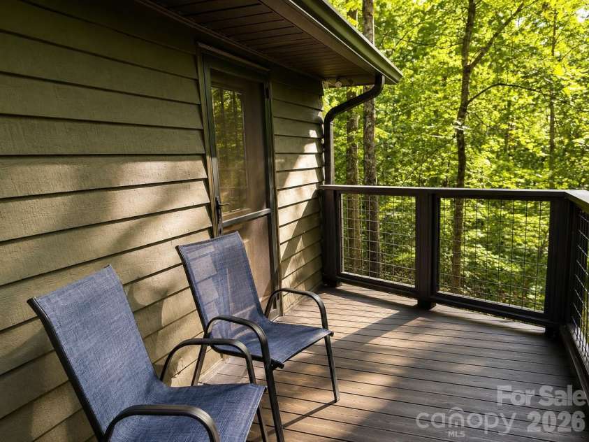 721 Bear Creek Lane, Saluda, NC 28773.  MLS# CAR4403614, YatesRealty ID 38840. 