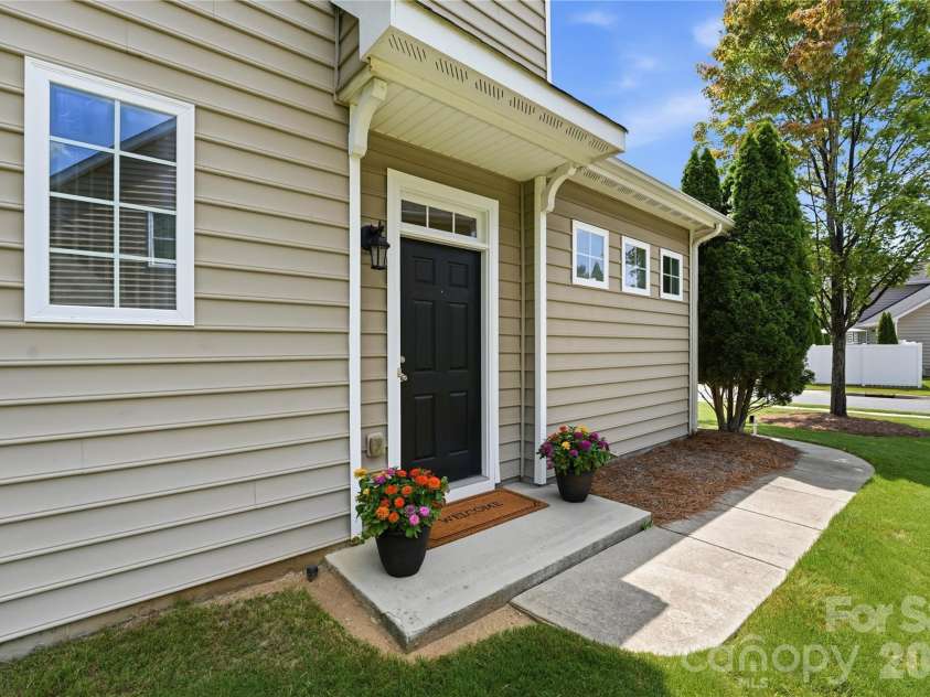6823 Maricopa Road, Charlotte, NC 28277.  MLS# CAR4405280, YatesRealty ID 38842. 