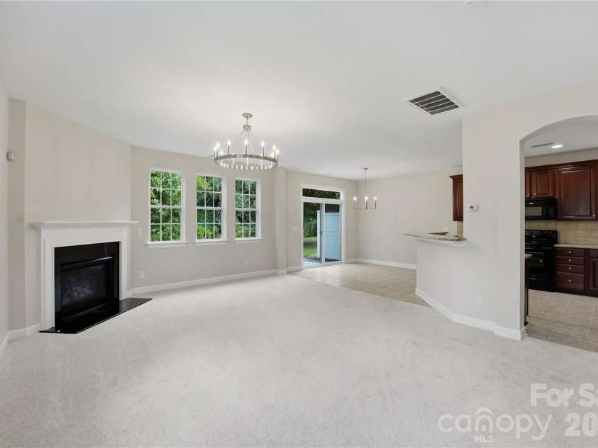 6823 Maricopa Road, Charlotte, NC 28277.  MLS# CAR4405280, YatesRealty ID 38842. 