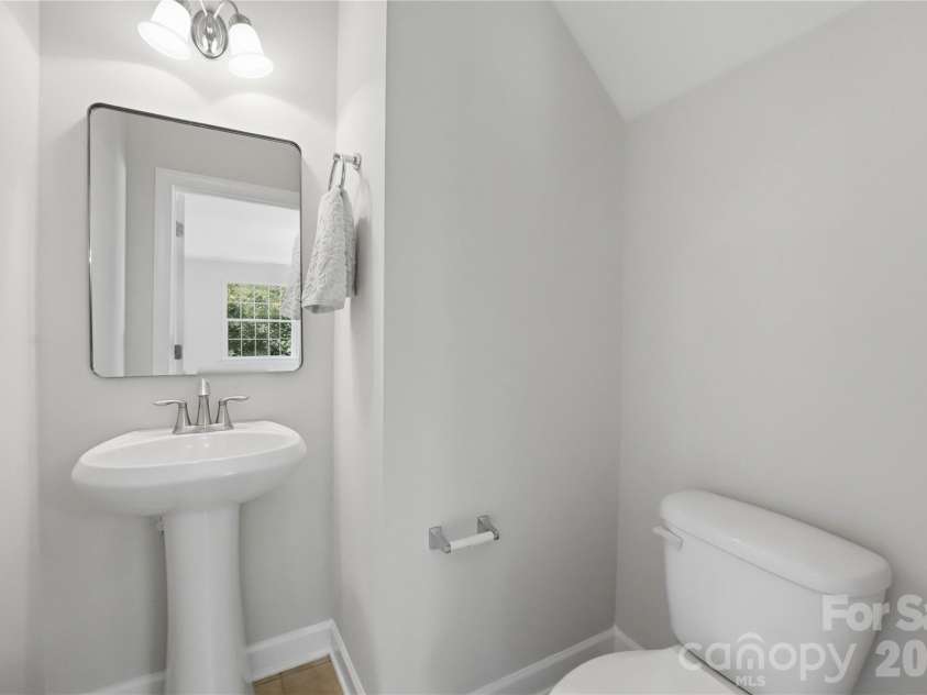 6823 Maricopa Road, Charlotte, NC 28277.  MLS# CAR4405280, YatesRealty ID 38842. 
