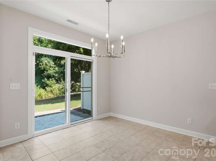 6823 Maricopa Road, Charlotte, NC 28277.  MLS# CAR4405280, YatesRealty ID 38842. 