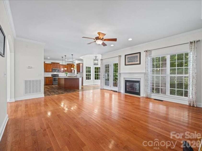 923 Gristmill Drive, Rock Hill, SC 29732.  MLS# CAR4402457, YatesRealty ID 38845. 
