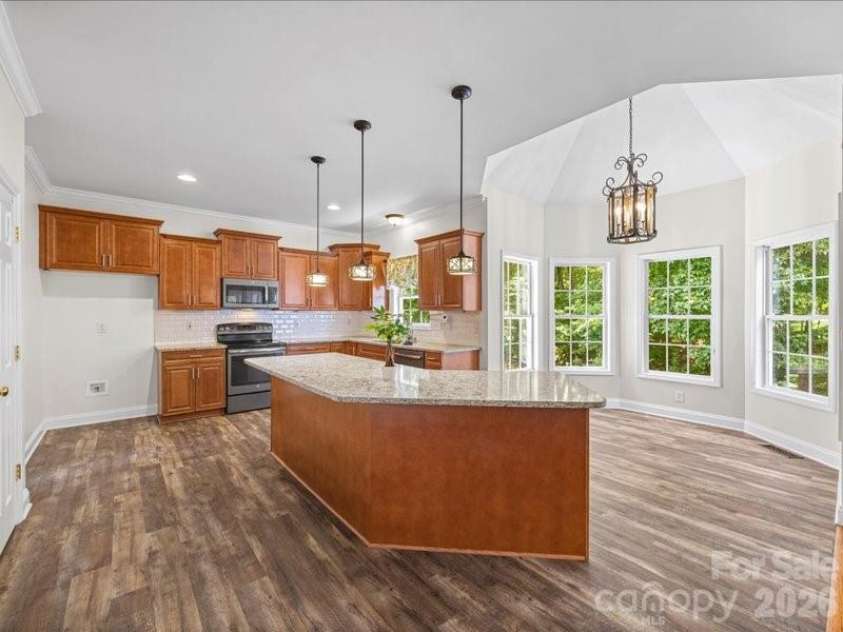 923 Gristmill Drive, Rock Hill, SC 29732.  MLS# CAR4402457, YatesRealty ID 38845. 