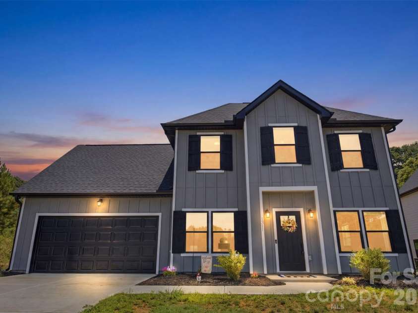 1311 Dockery Drive, Shelby, NC 28152.  MLS# CAR4404761, YatesRealty ID 38846. 