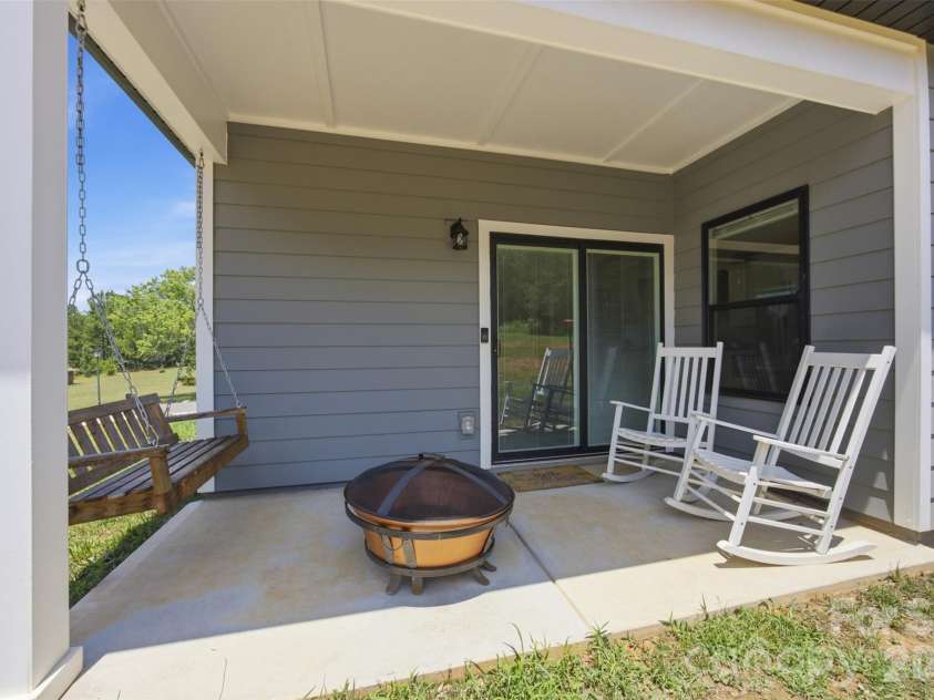 1311 Dockery Drive, Shelby, NC 28152.  MLS# CAR4404761, YatesRealty ID 38846. 