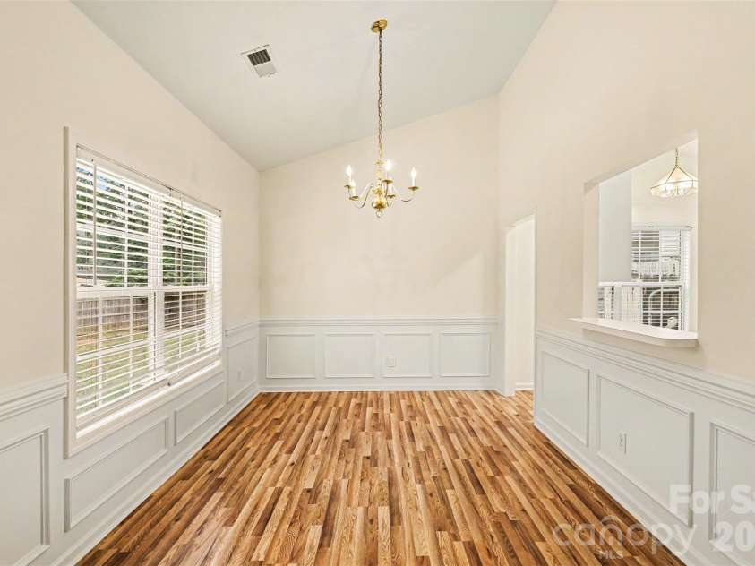 2922 Tallard Lane, Charlotte, NC 28270.  MLS# CAR4399568, YatesRealty ID 38847. 