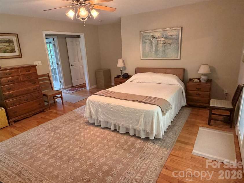 136 Johnnie Hills None, Burnsville, NC 28714.  MLS# CAR4401752, YatesRealty ID 38848. 
