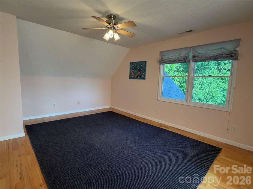 136 Johnnie Hills None, Burnsville, NC 28714.  MLS# CAR4401752, YatesRealty ID 38848. 