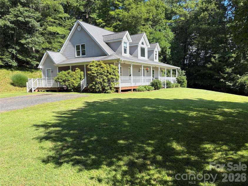 136 Johnnie Hills None, Burnsville, NC 28714.  MLS# CAR4401752, YatesRealty ID 38848. 