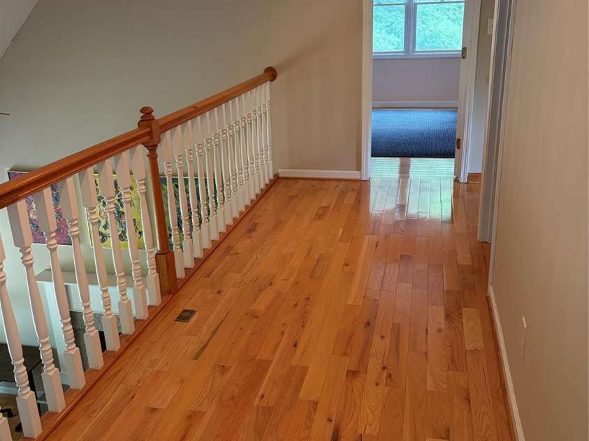 136 Johnnie Hills None, Burnsville, NC 28714.  MLS# CAR4401752, YatesRealty ID 38848. Balcony