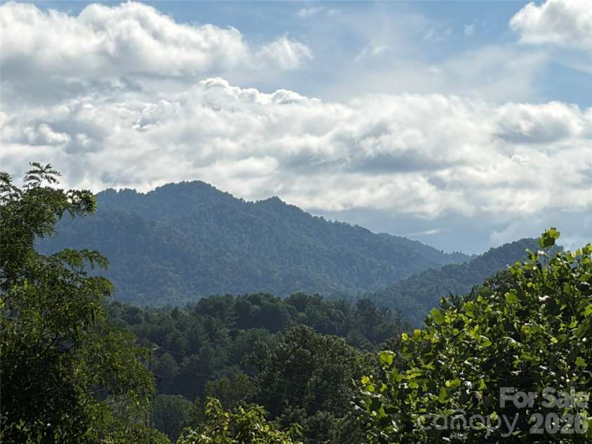 136 Johnnie Hills None, Burnsville, NC 28714.  MLS# CAR4401752, YatesRealty ID 38848. Long Range View