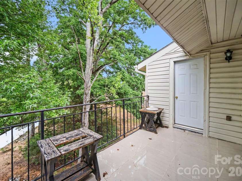 4902 Spring Lake Drive, Charlotte, NC 28212.  MLS# CAR4411853, YatesRealty ID 38851. Balcony - check out that tile